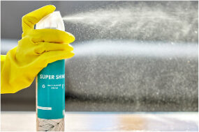 Bathroom cleaner